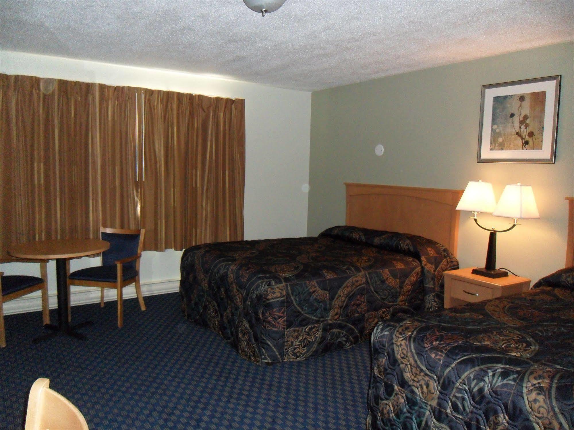 Westway Inn Motel Neepawa Exteriör bild